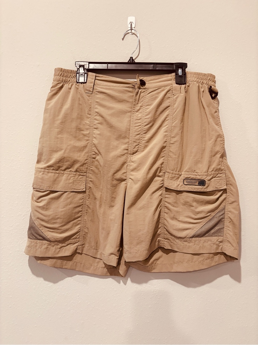 Magellan Outdoors Tan Cargo Shorts with Mesh Panels Outdoor Summer Comfy Relaxed
